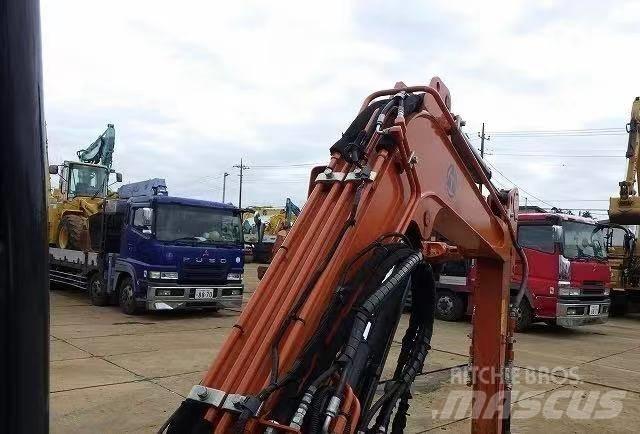 Hitachi 30 Mini ekskavatori < 7 t