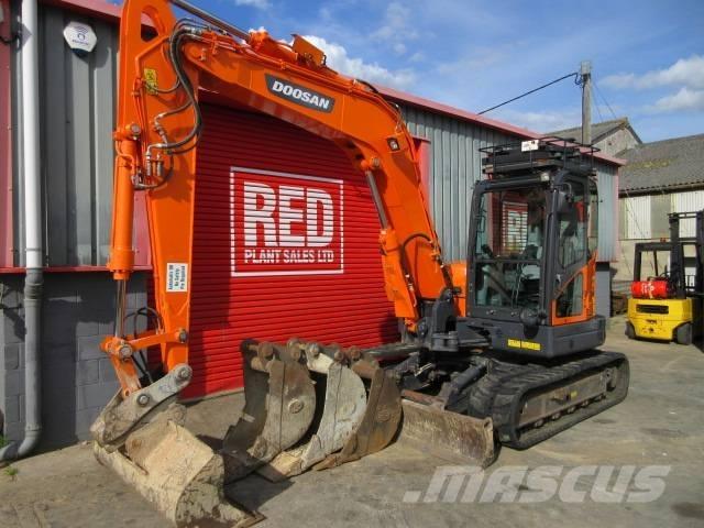 Doosan DX 85 R-3 Vidēja lieluma ekskavatori 7 t - 12 t