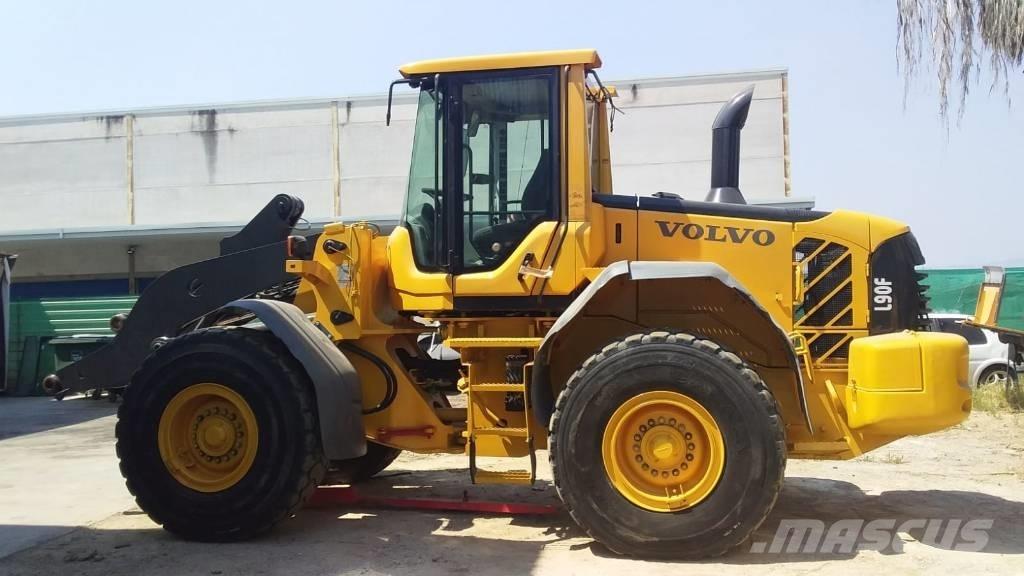 Volvo L90F Iekrāvēji uz riteņiem