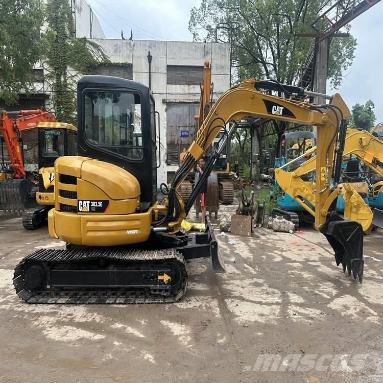 CAT 303.5 E Mini ekskavatori < 7 t