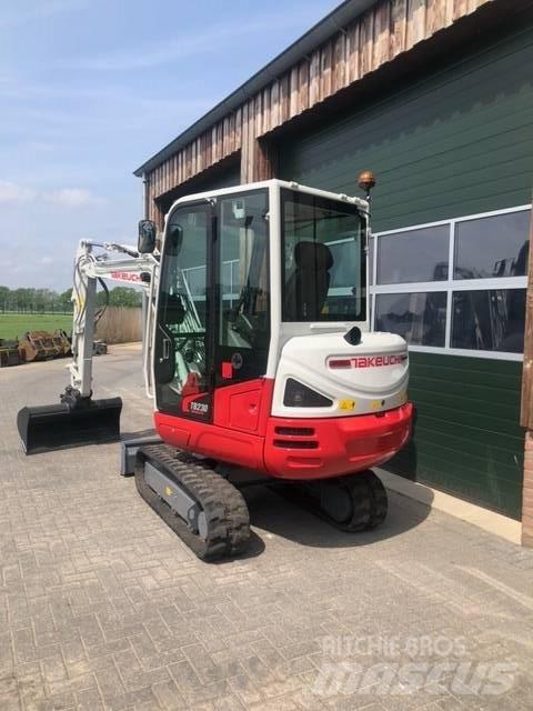 Takeuchi TB230 Mini ekskavatori < 7 t
