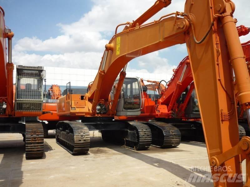 Hitachi EX 550-5 Kāpurķēžu ekskavatori