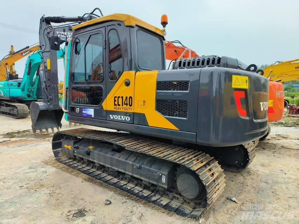 Volvo EC 140 Kāpurķēžu ekskavatori