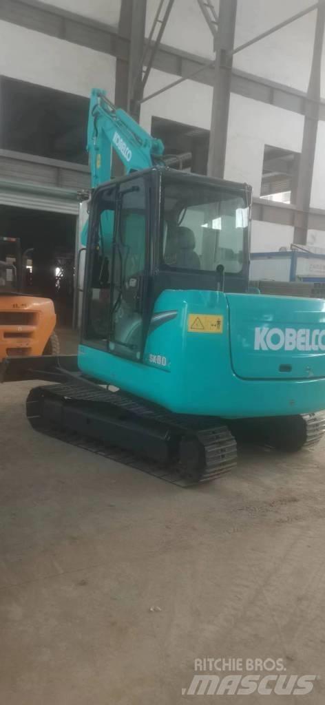 Kobelco 60-8 Kāpurķēžu ekskavatori
