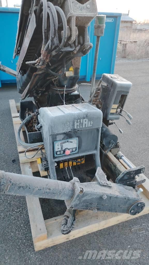 Hiab 122 B-2 HiDuo Iekrāvēju krāni