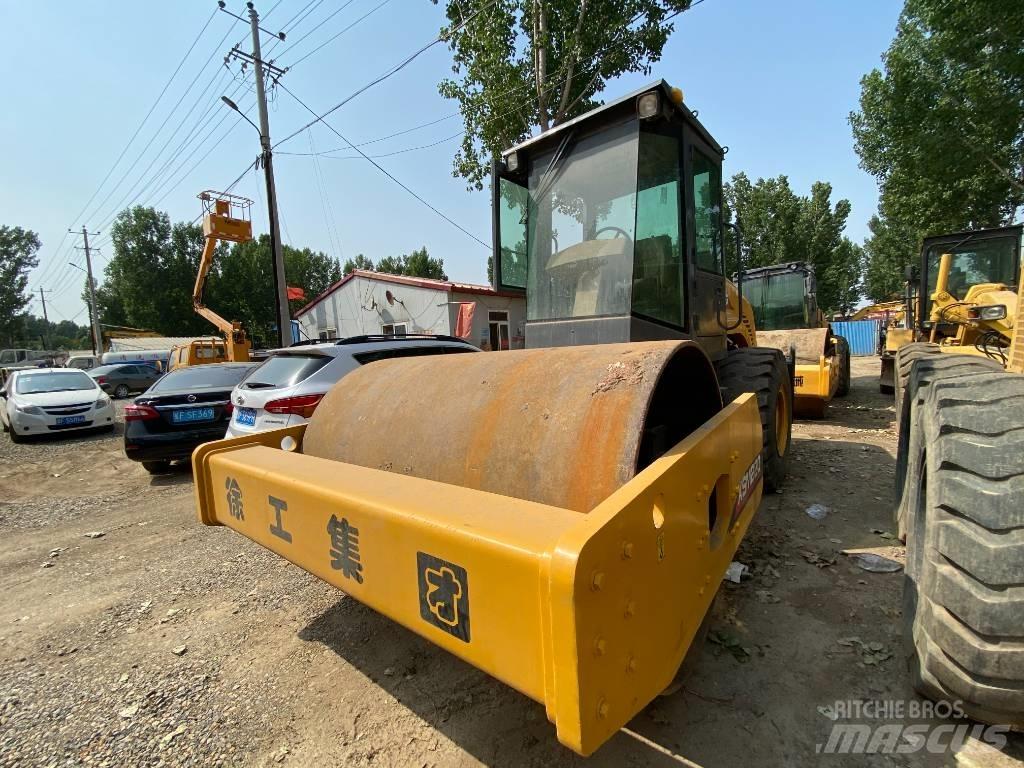 XCMG XSM220 Vienvalča grunts veltņi