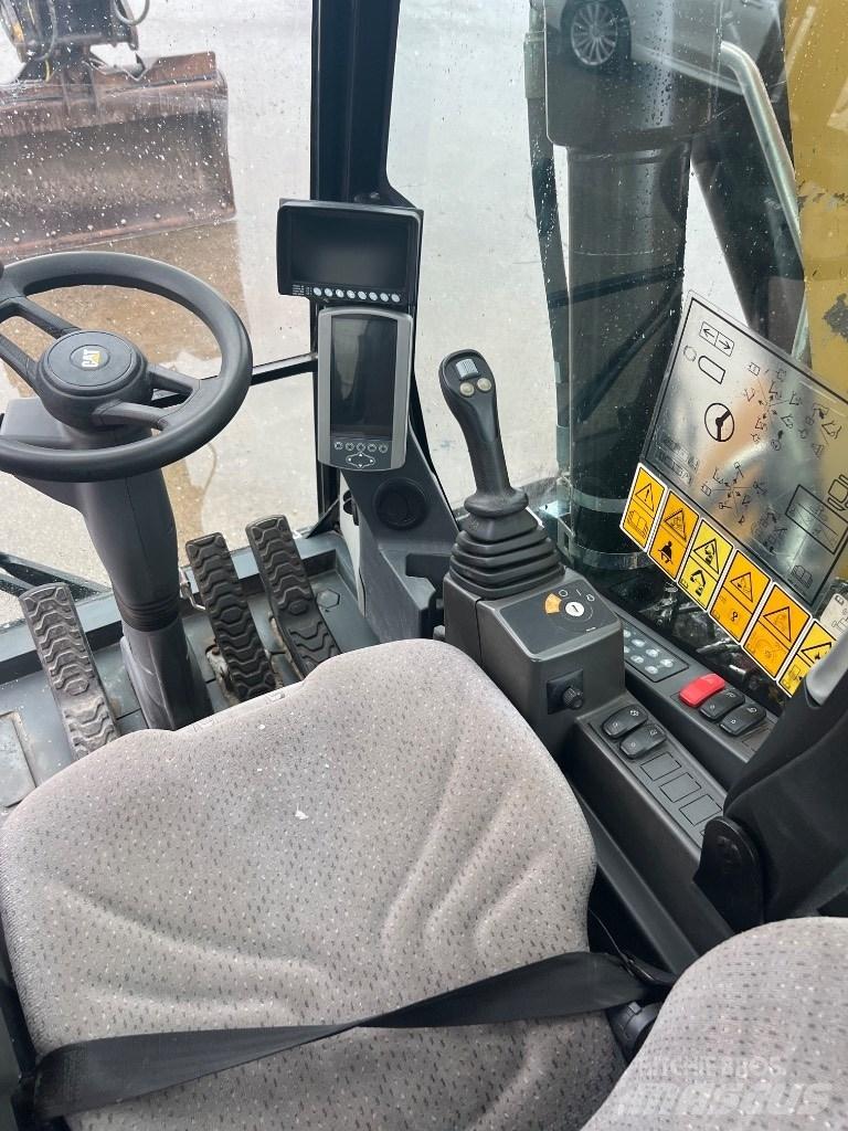 CAT M 316 F Ekskavatori uz riteņiem