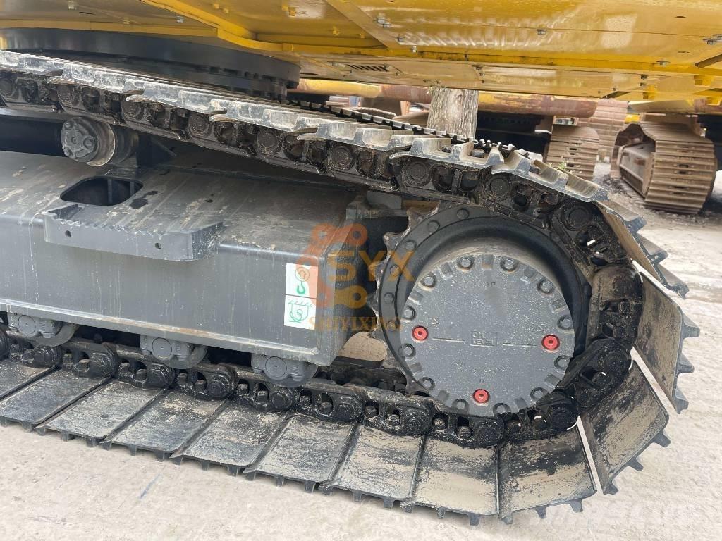 Komatsu PC 200 Kāpurķēžu ekskavatori