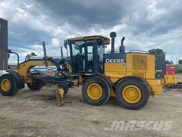 John Deere 772 G Greideri