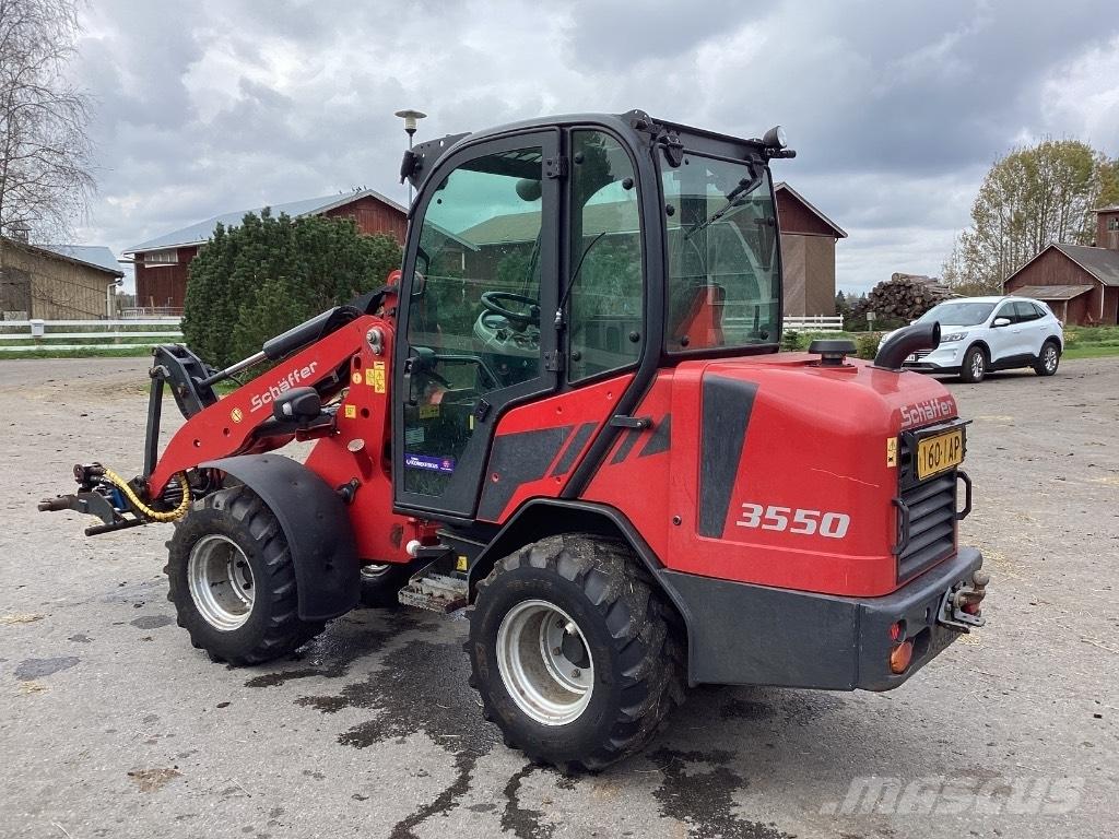 Schäffer 3550 Multifunkcionālie iekrāvēji