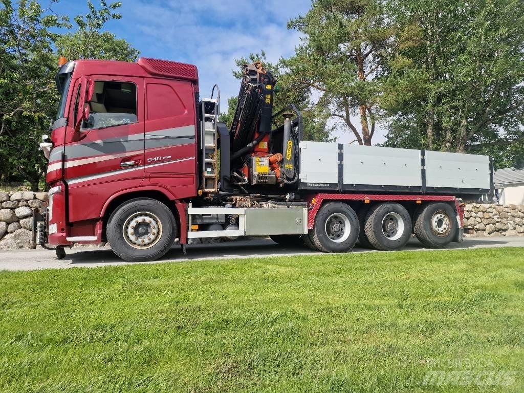 Volvo FH 540 Treileri ar āķi