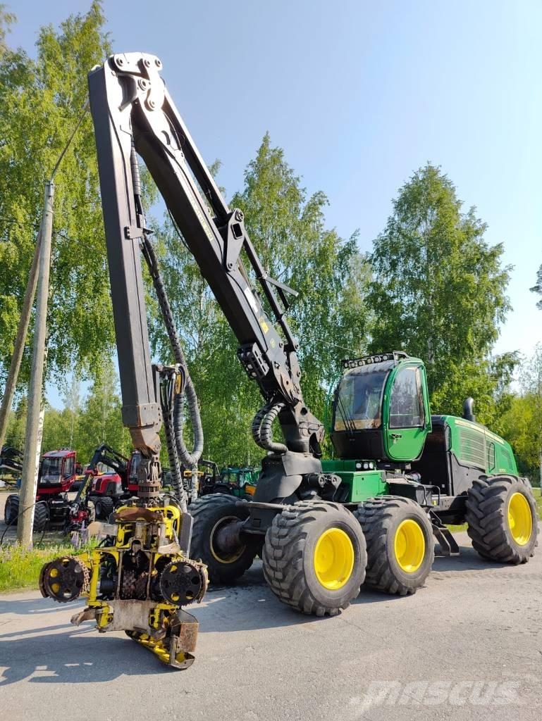 John Deere 1270 G Harvesteri