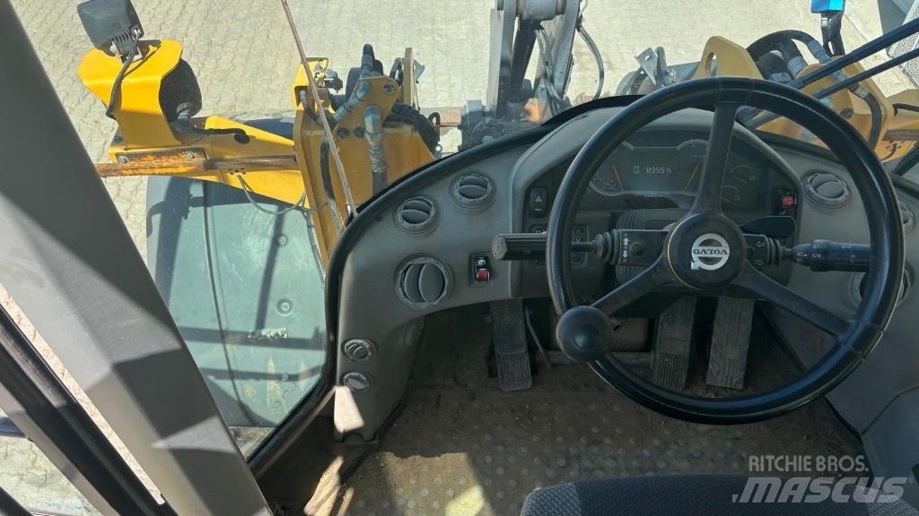Volvo BM L 70H Iekrāvēji uz riteņiem