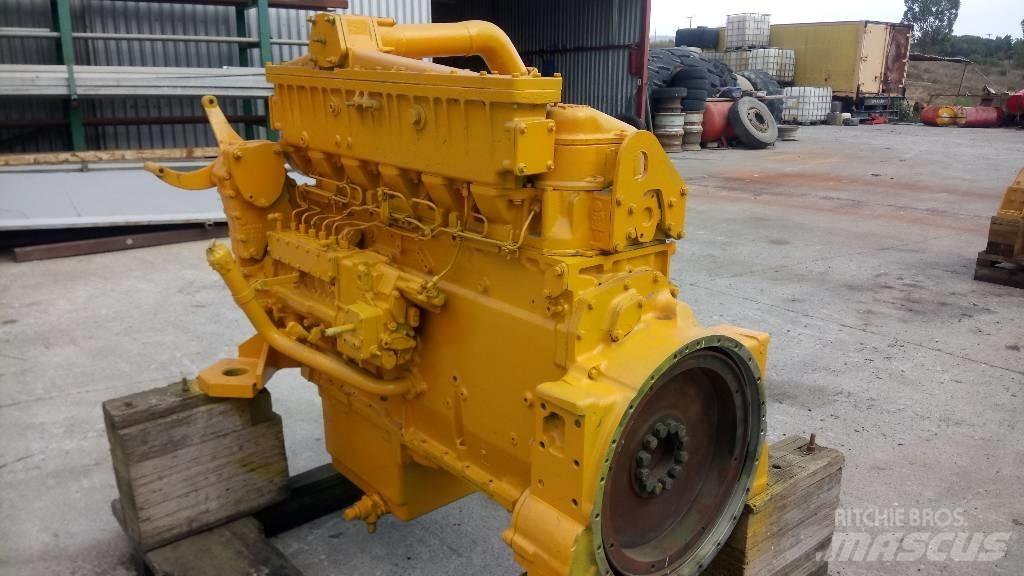 CAT 245 D Dzinēji