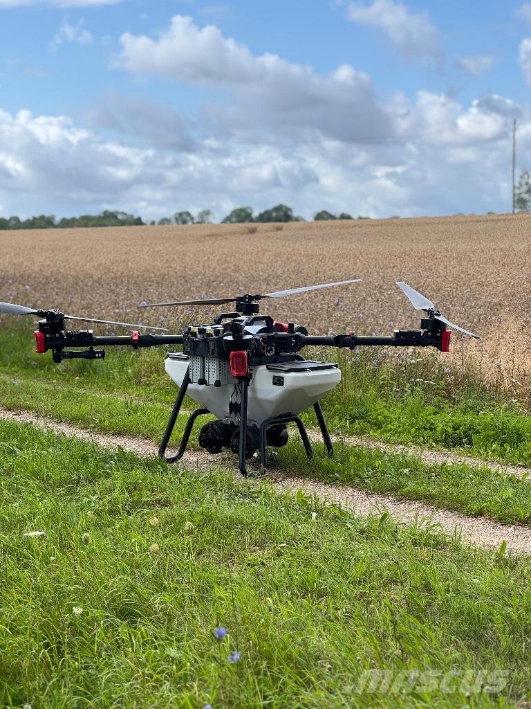  XAG P100PRO DEMO Pašgājēji smidzinātāji