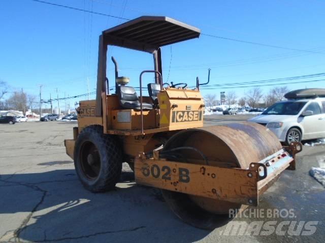CASE W 602 BD Vienvalča grunts veltņi
