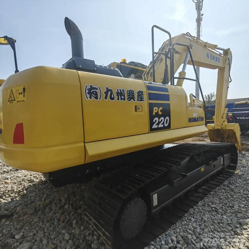 Komatsu PC 220-8 Kāpurķēžu ekskavatori