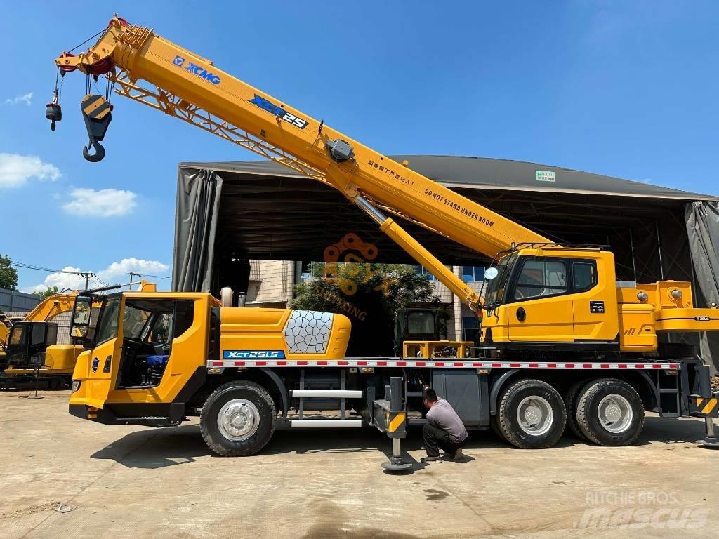 XCMG XCT 25 Visurgājēji celtņi