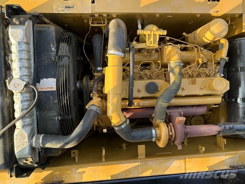 CAT 320B Kāpurķēžu ekskavatori