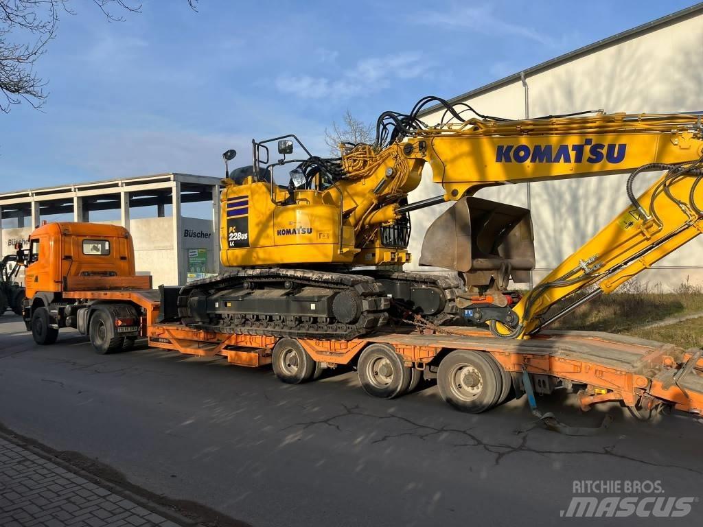 Komatsu PC228USLC-11 Kāpurķēžu ekskavatori