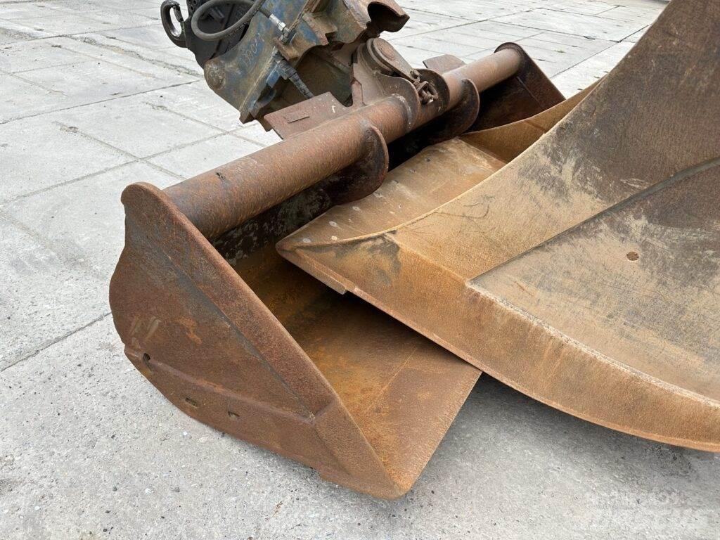 Volvo ECR235EL Kāpurķēžu ekskavatori