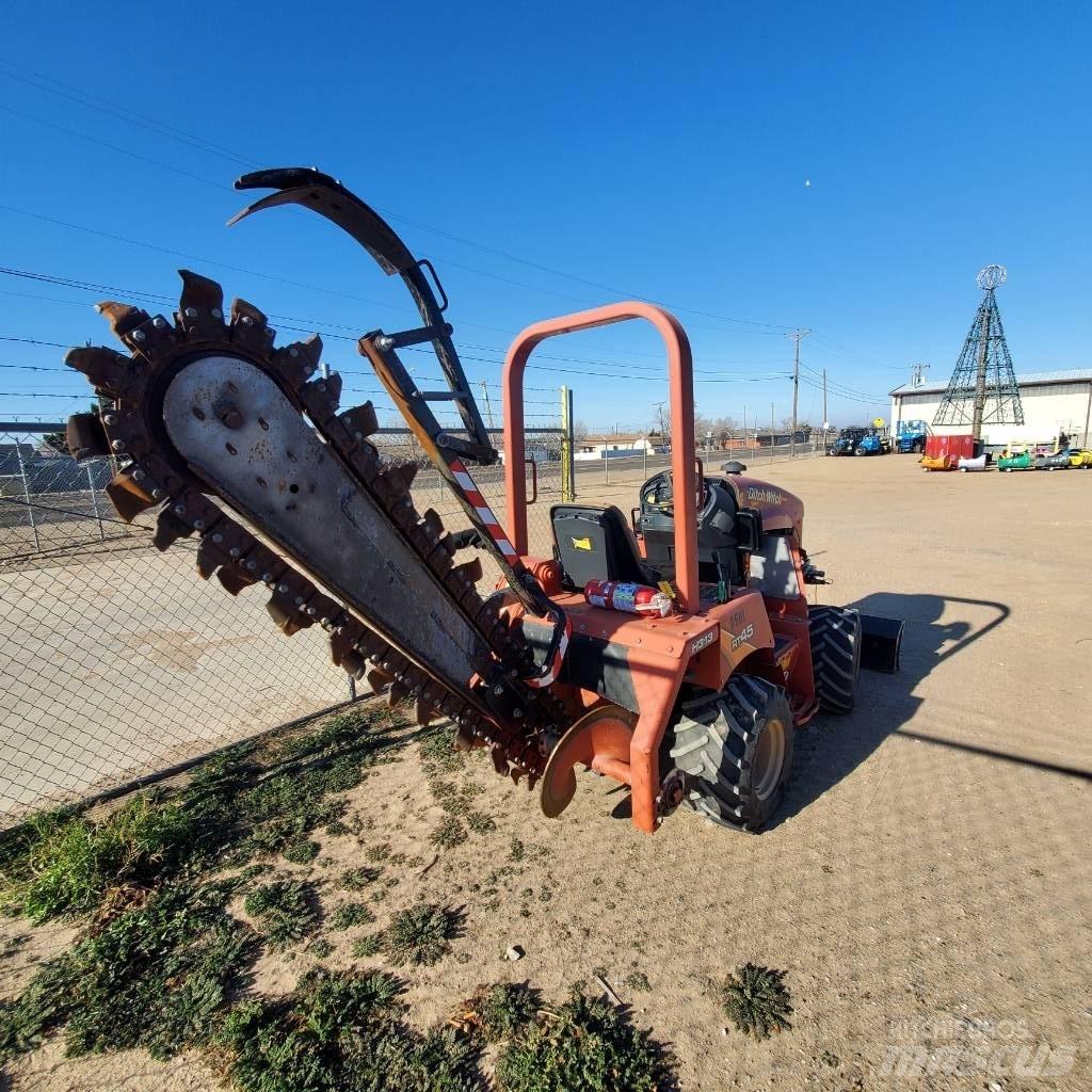 Ditch Witch RT 45 Tranšeju racēji