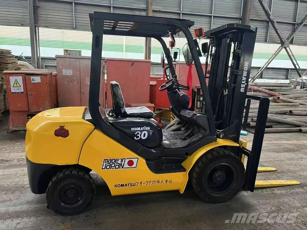 Komatsu FD 30 T-17 Tehnika ar dīzeļa dzinēju