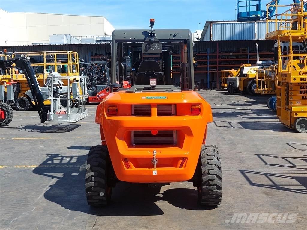 Ausa C201 Hx4 Apvidus autokrāvējs