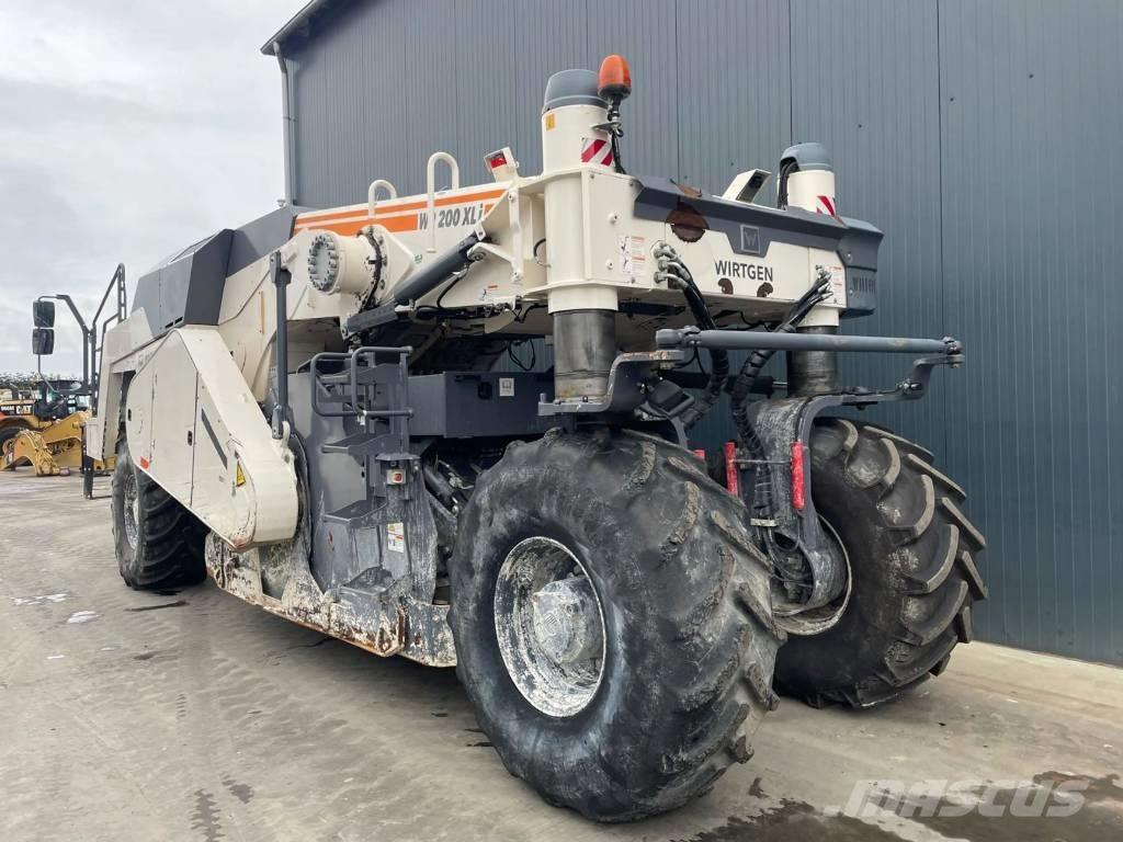 Wirtgen WR200XLi Augsnes blīvētāji