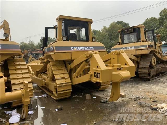 CAT D 7 H Kāpurķēžu buldozeri