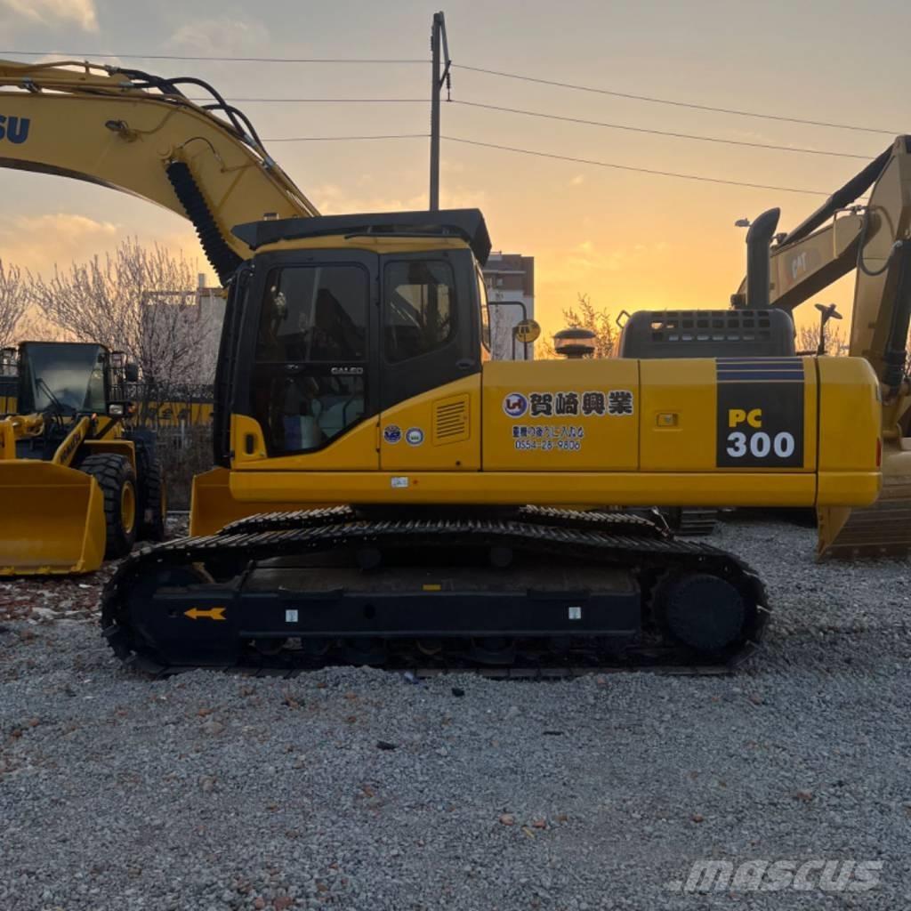 Komatsu PC 300 Kāpurķēžu ekskavatori