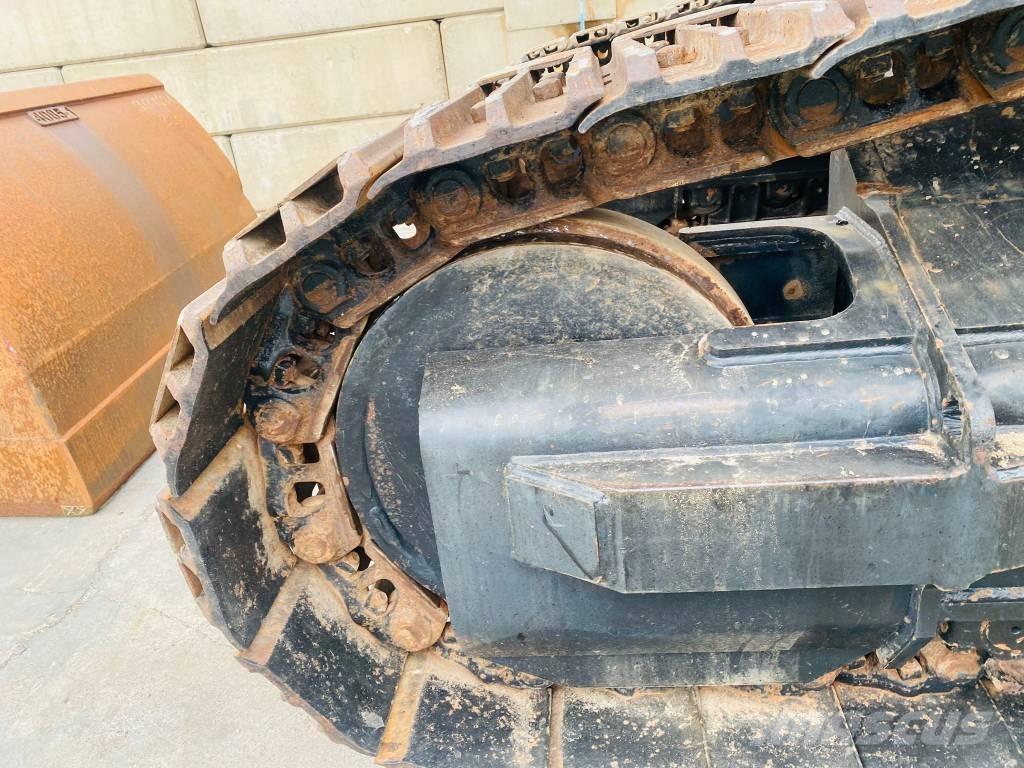 CAT 330 B L MH Kāpurķēžu ekskavatori