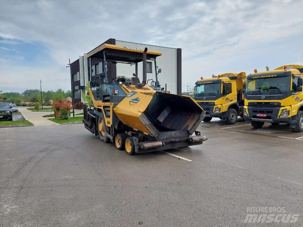 Volvo ABG 6870 Asfalta klājēji