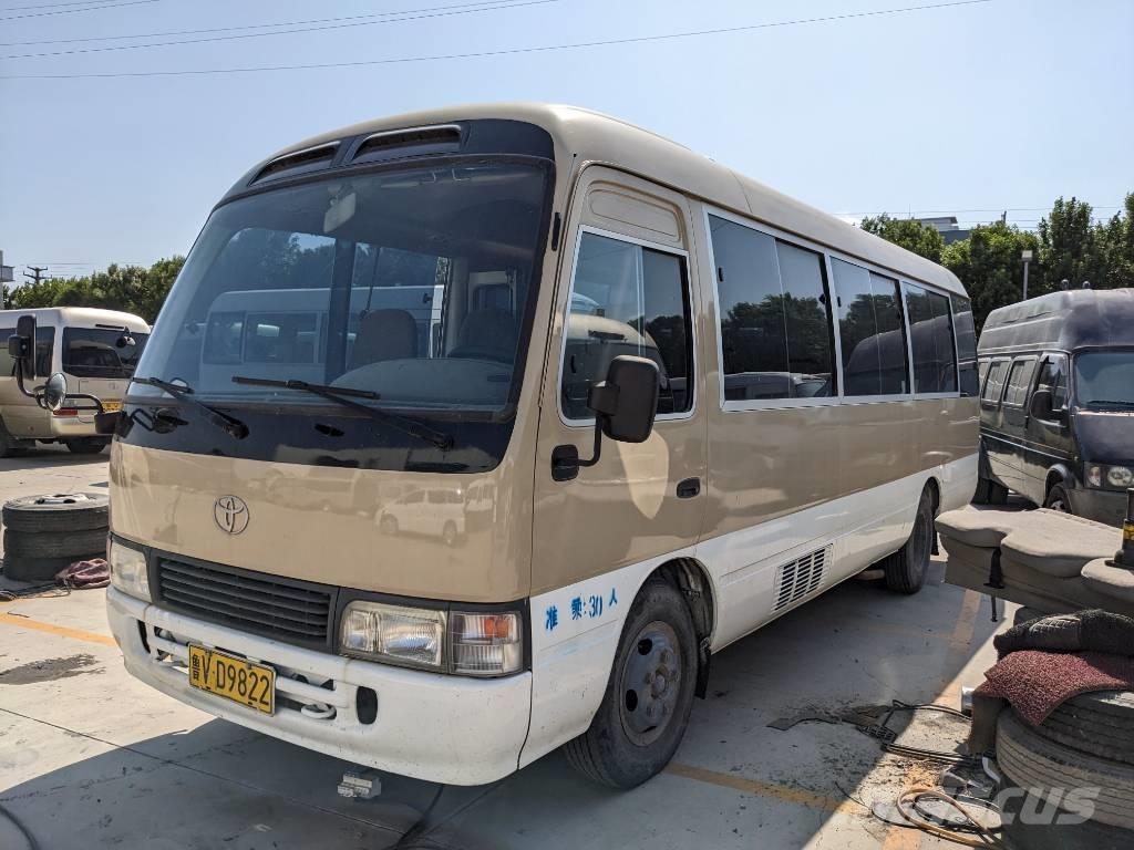 Toyota Coaster Bus Mikroautobusi