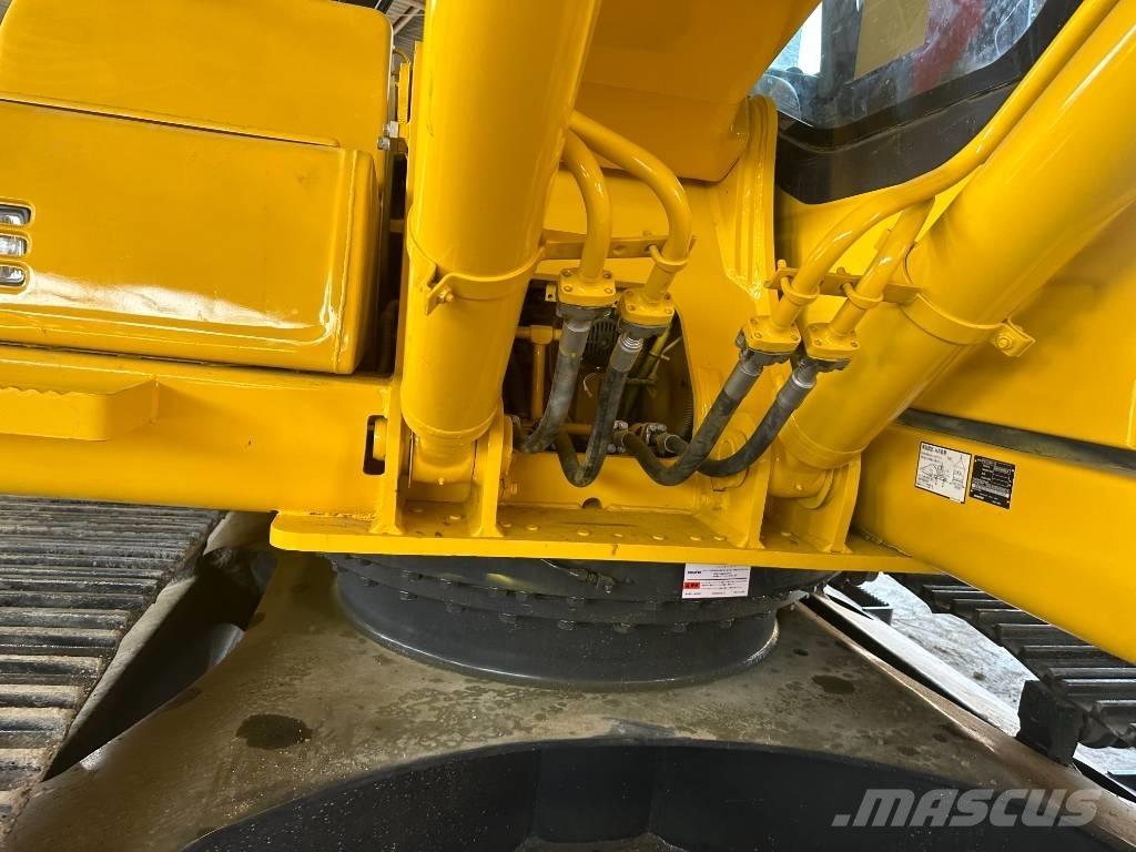 Komatsu PC 200-8 Vidēja lieluma ekskavatori 7 t - 12 t
