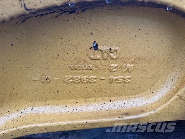 CAT 908 BUCKET LINK Kausi