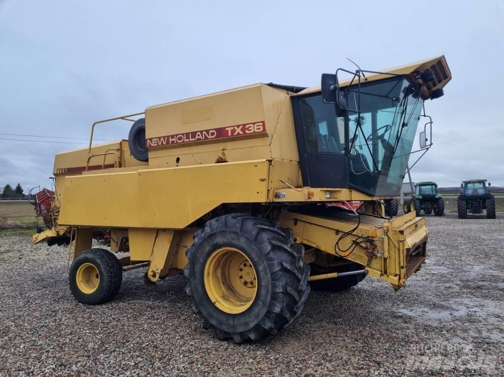 New Holland TX 36 Ražas novākšanas kombaini