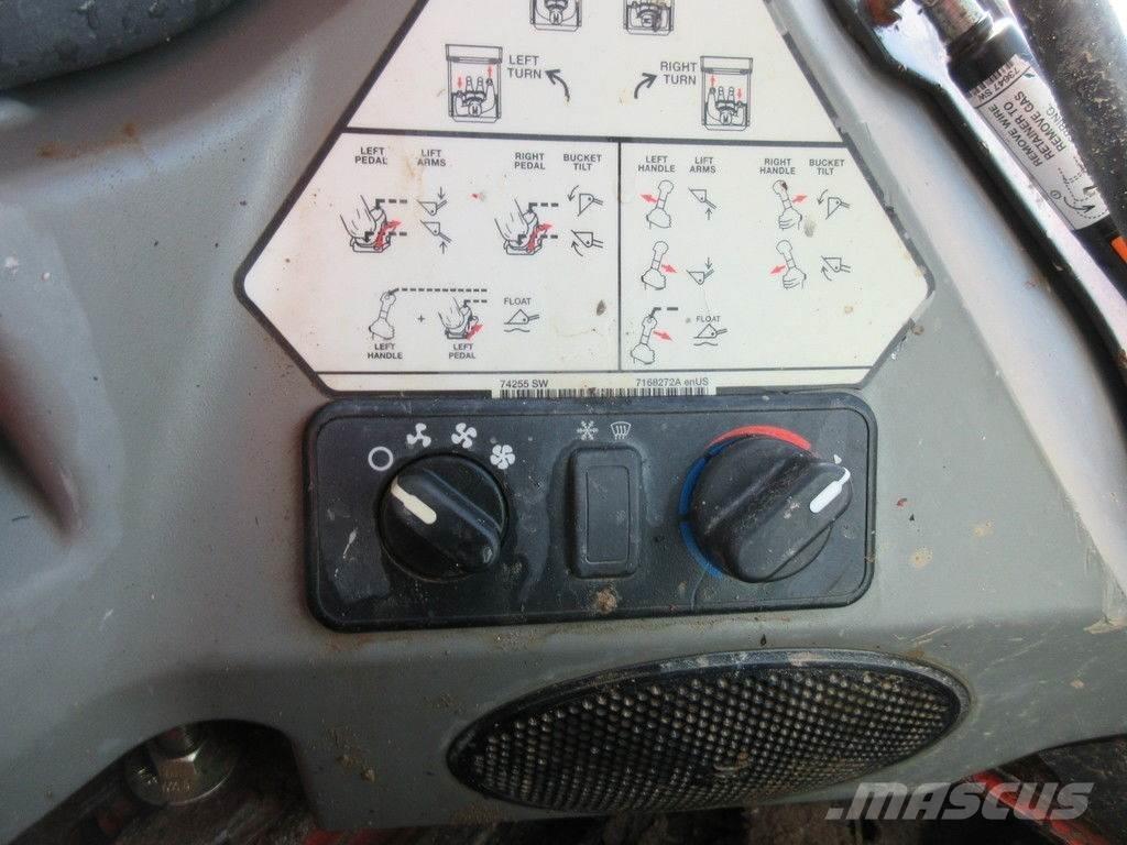  Bobcat® S510 Būvniecība- Citi