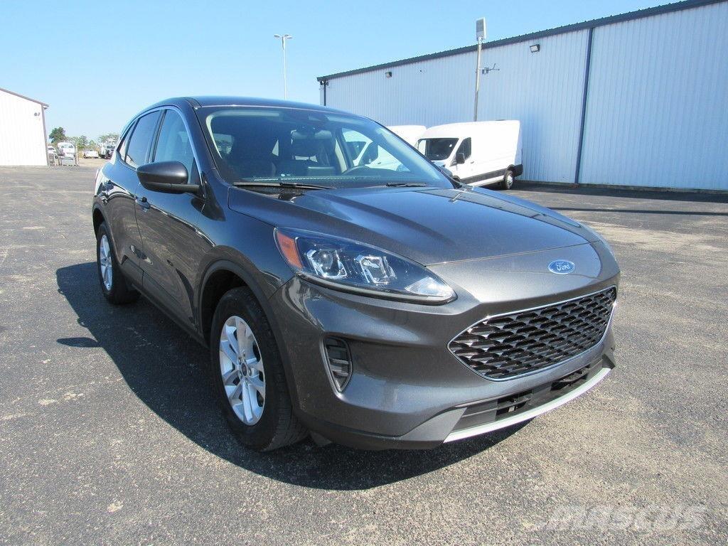 Ford Escape SE Automašīnas