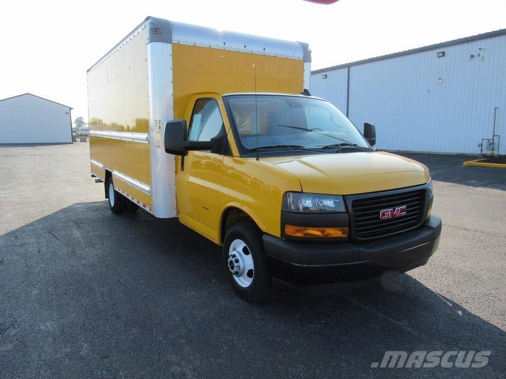 GMC Savana 3500 Furgons