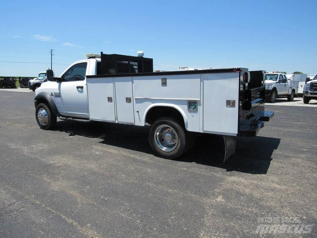 RAM 5500 Evakuators ar manipulatoru