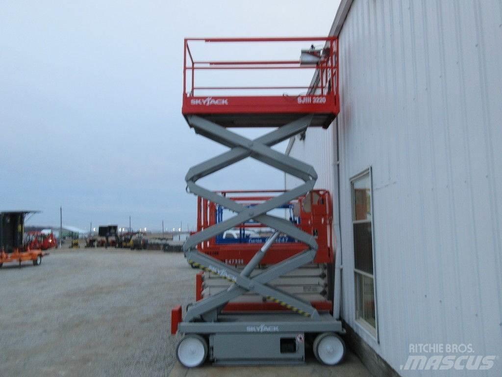 SkyJack SJ3220 Citas sastāvdaļas