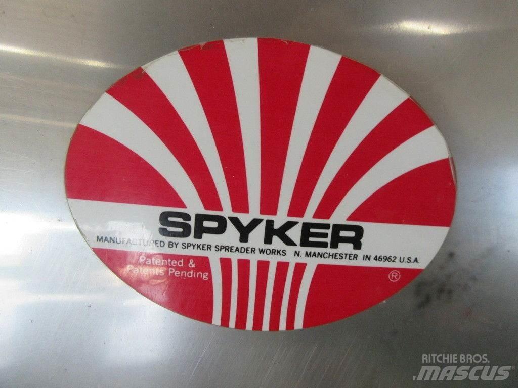  Spyker 133432 Smilšu un sāls kaisītāji