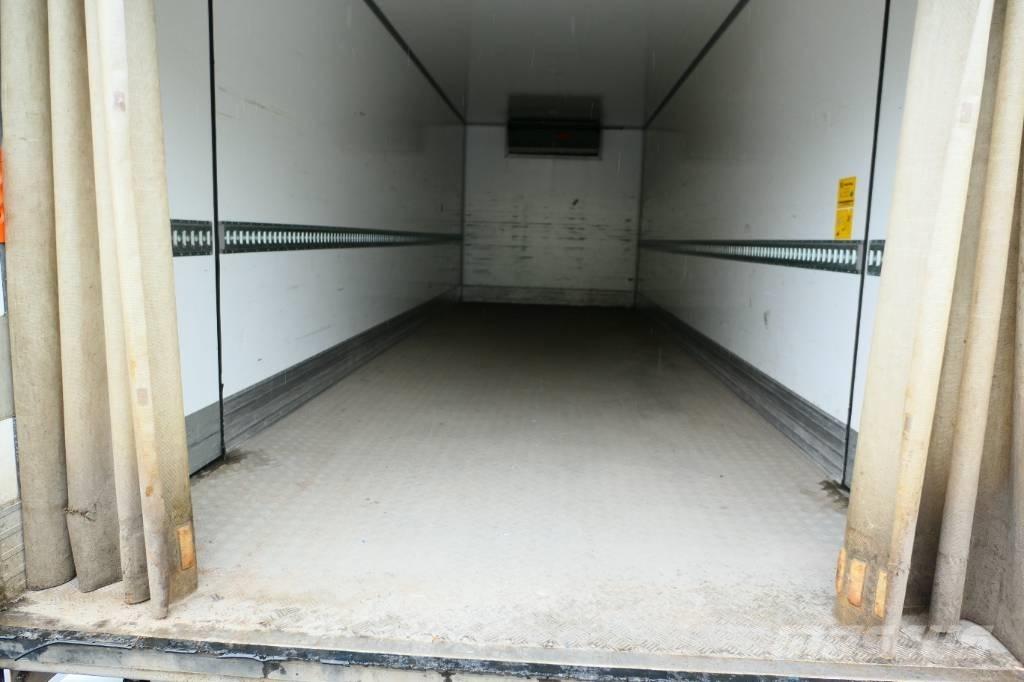 Volvo FM 330 6x2*4 Kravas automašīnas - refrižeratori