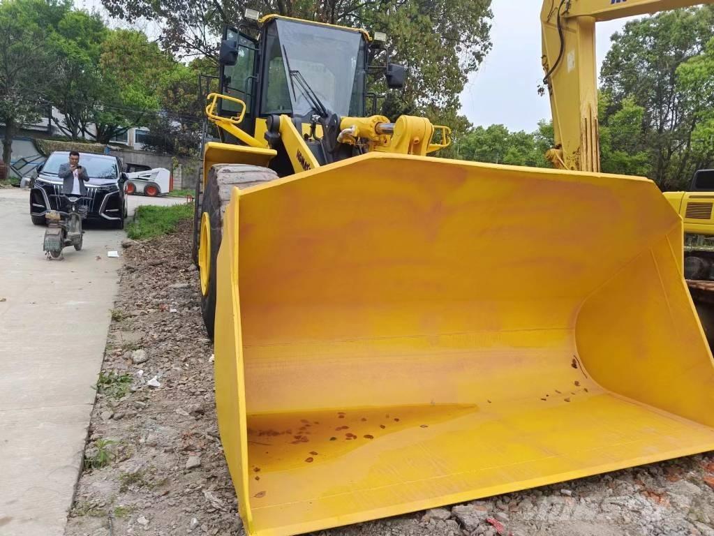 Komatsu WA 470-6 Iekrāvēji uz riteņiem