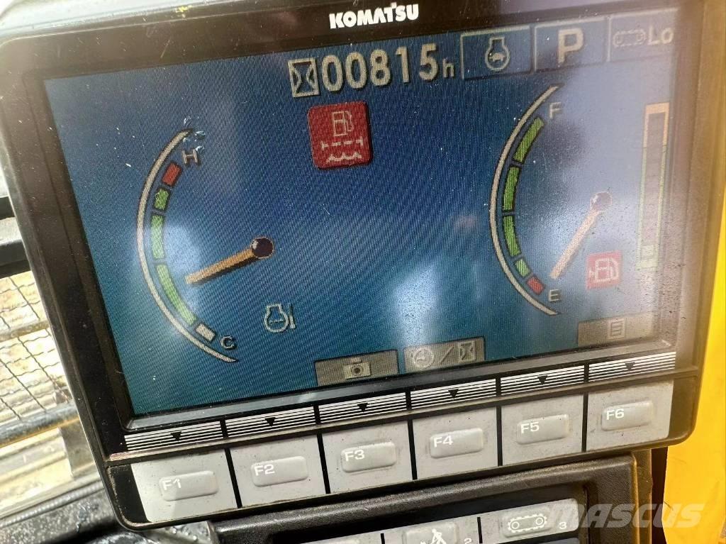 Komatsu PC 220-8 Kāpurķēžu ekskavatori