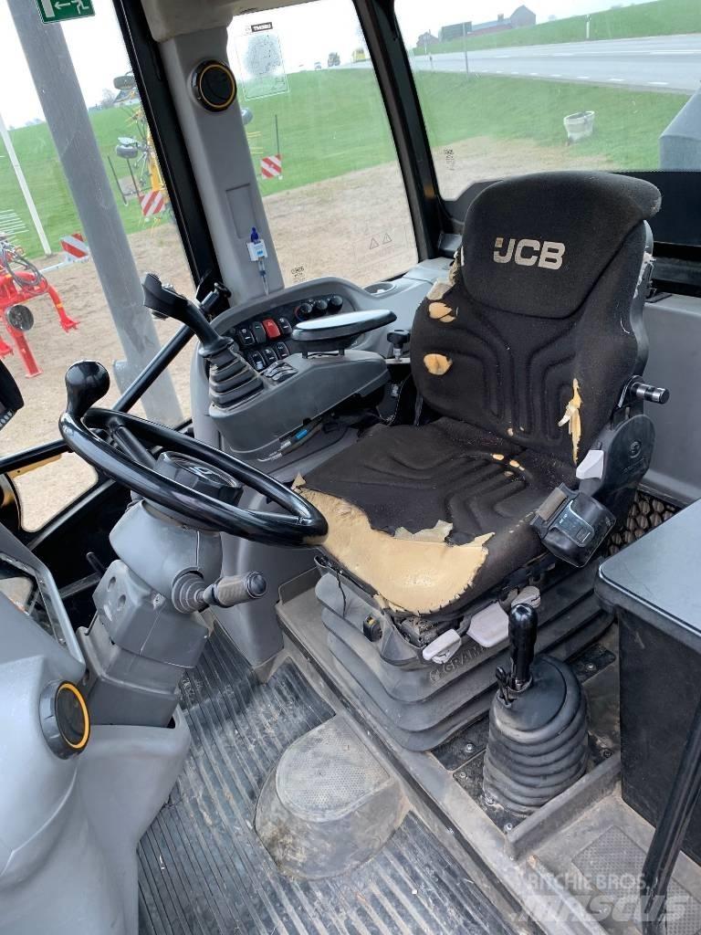 JCB TM 320 S Lauksaimniecības pacēlāji