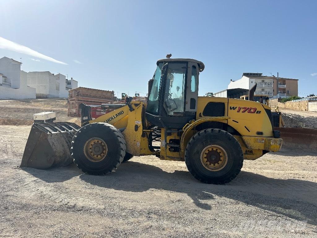 New Holland W 170 B Iekrāvēji uz riteņiem