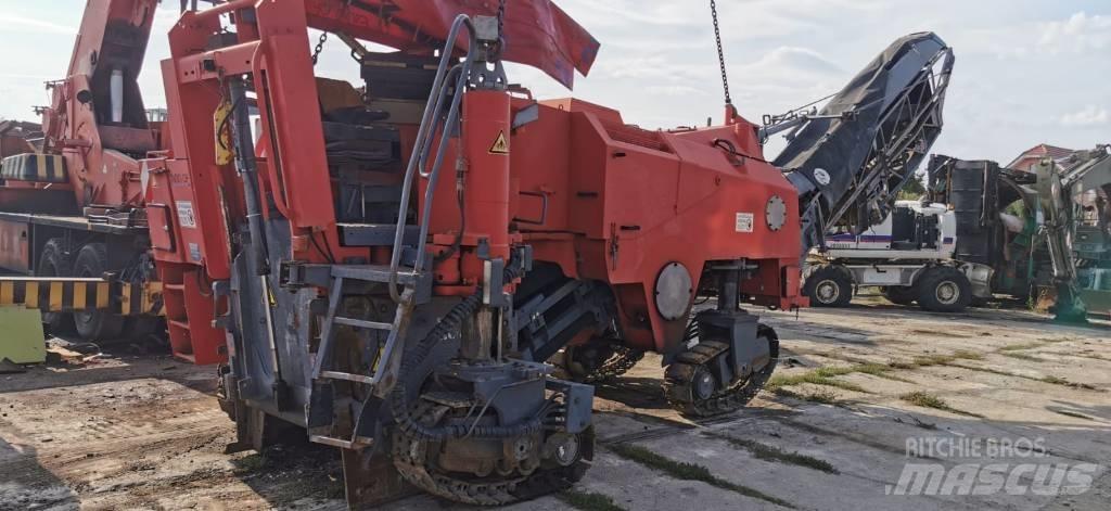 Wirtgen W1000F Asfalta dzesēšanas iekārtas