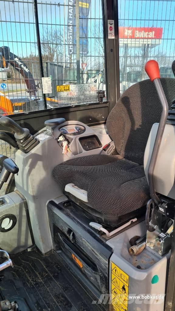 Bobcat E 17 Mini ekskavatori < 7 t